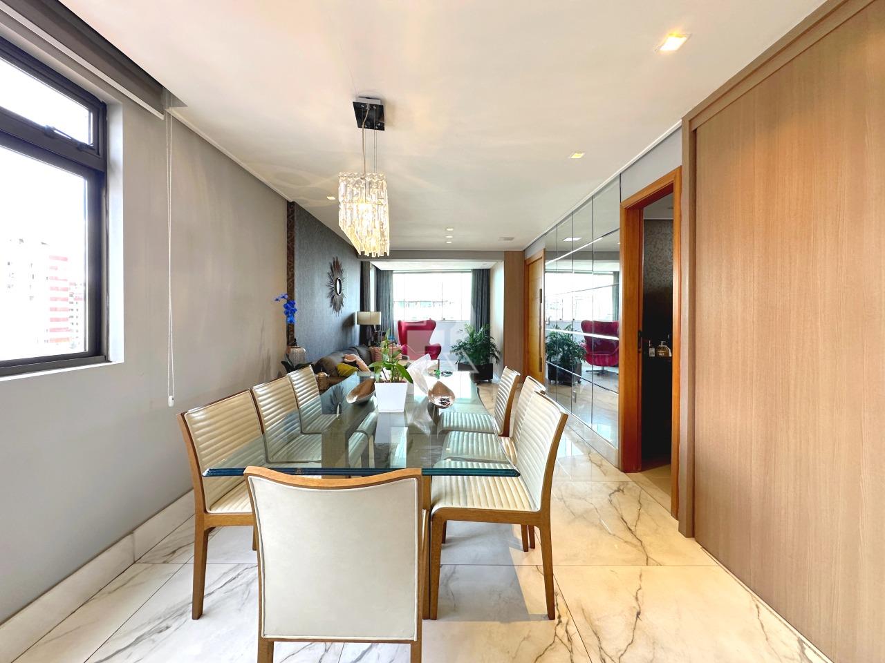 Cobertura à venda no Prado: 