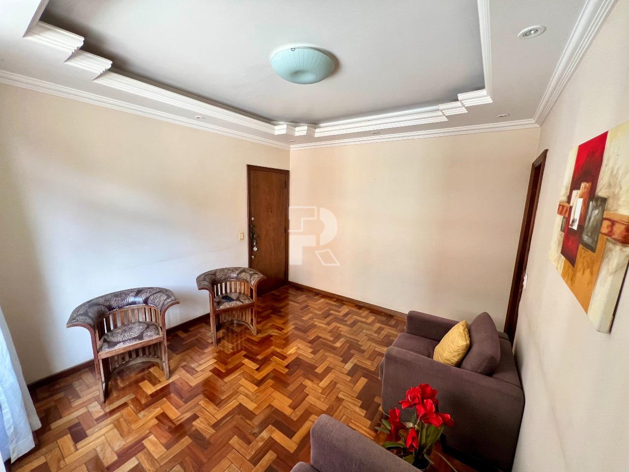 Apartamento à venda no Prado: 