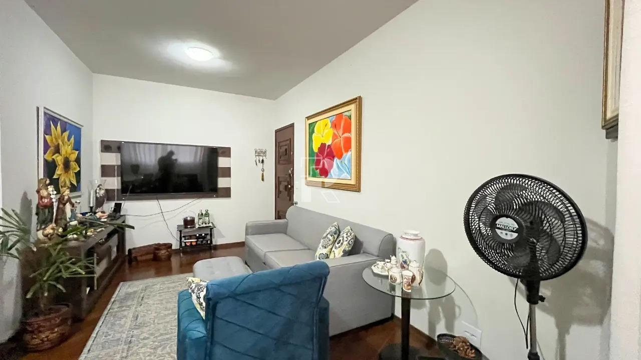 Apartamento à venda no Coração de Jesus: 