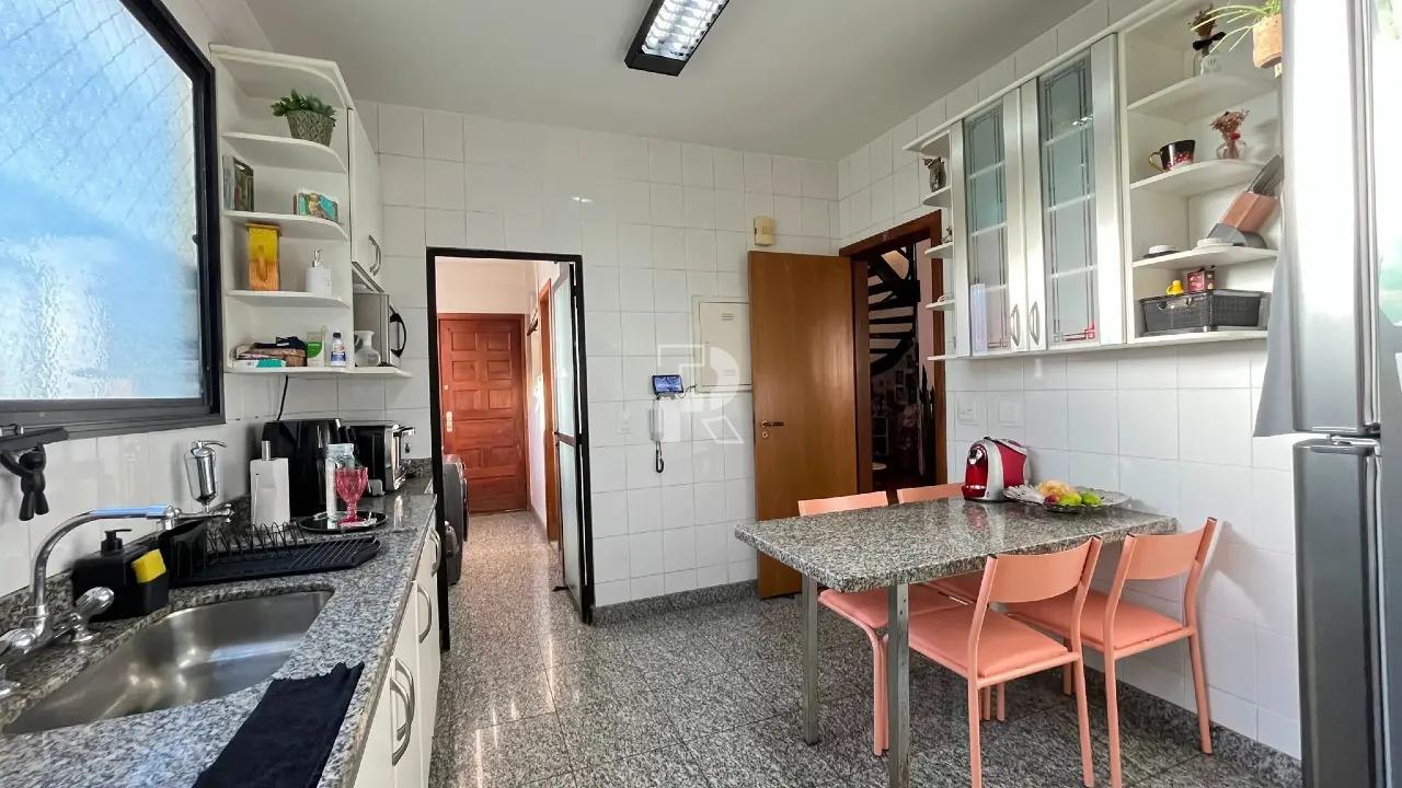 Cobertura à venda no Gutierrez: 