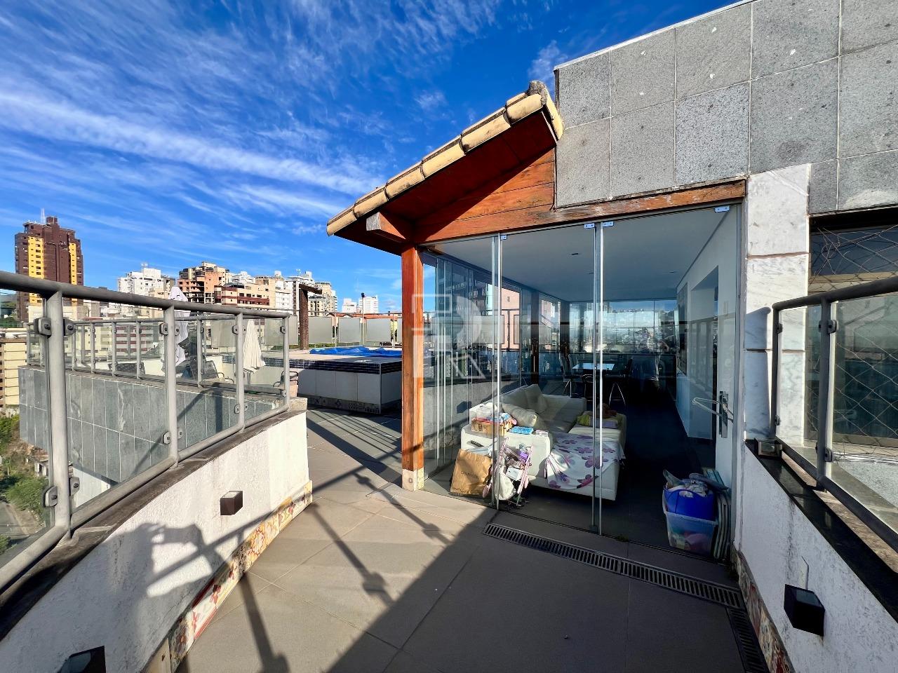 Cobertura à venda no Gutierrez: 