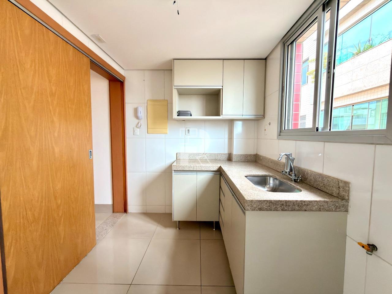 Cobertura à venda no Prado: 