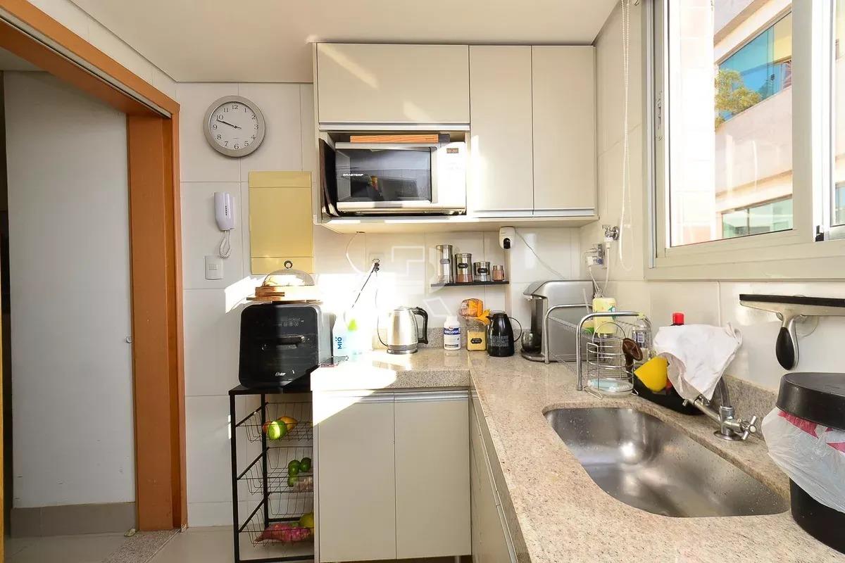 Cobertura à venda no Prado: 