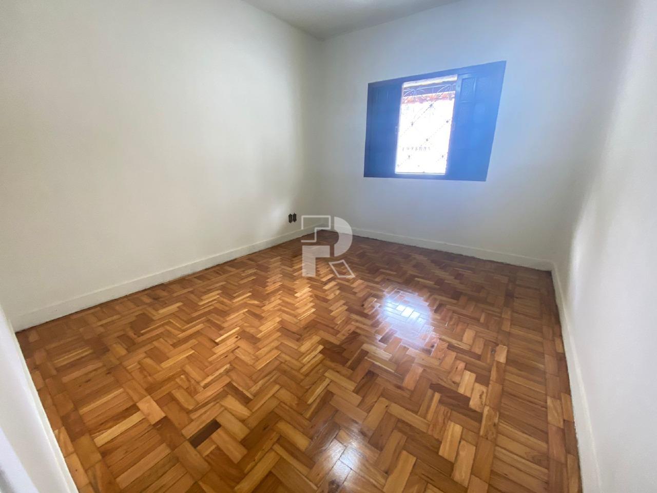 Casa à venda no Prado: 