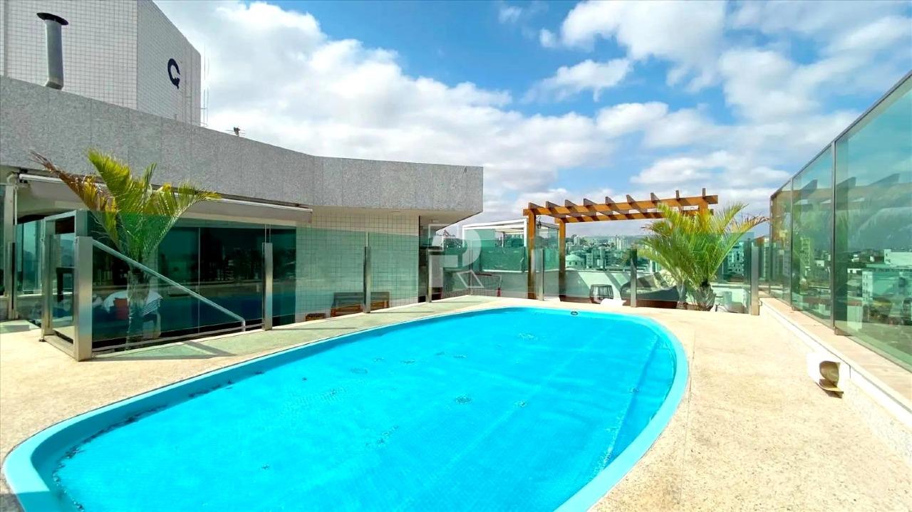 Cobertura à venda no Prado: 