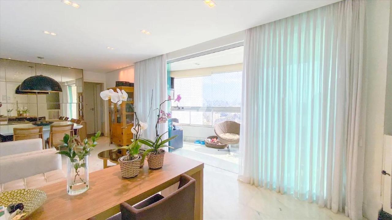 Cobertura à venda no Prado: 