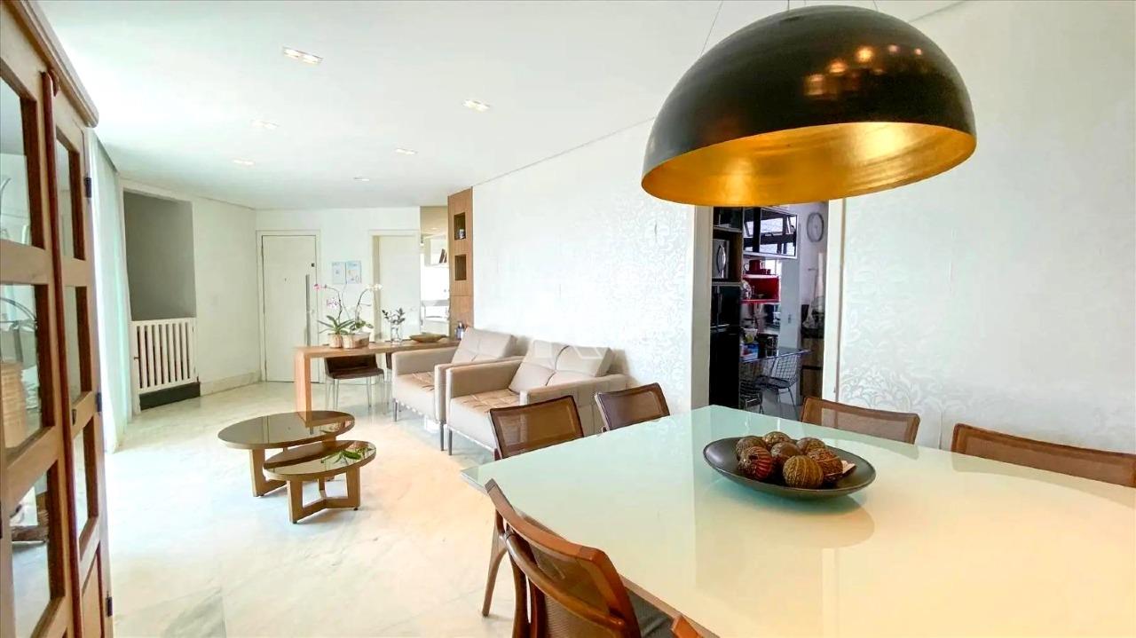 Cobertura à venda no Prado: 