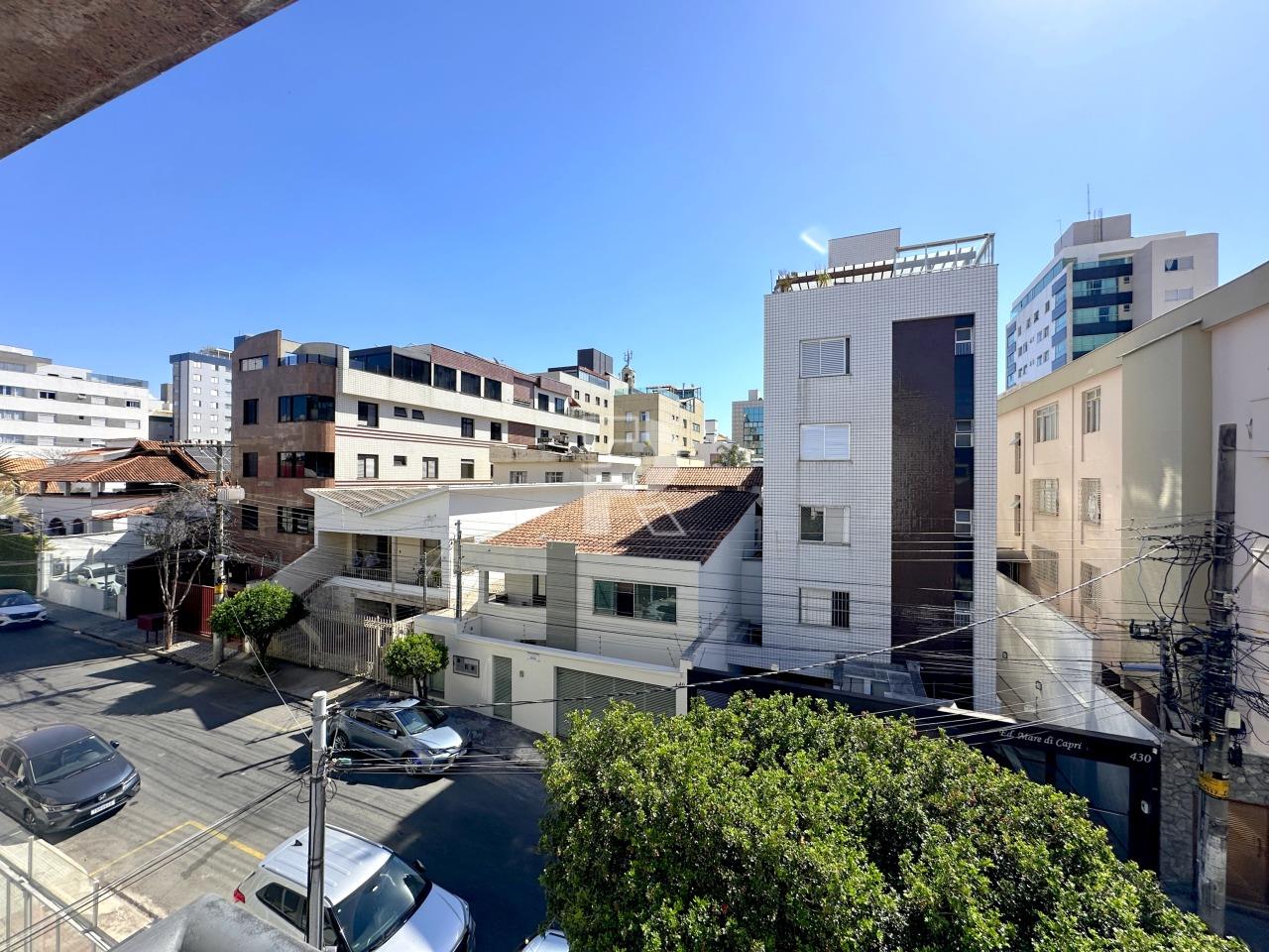 Apartamento à venda no Prado: 