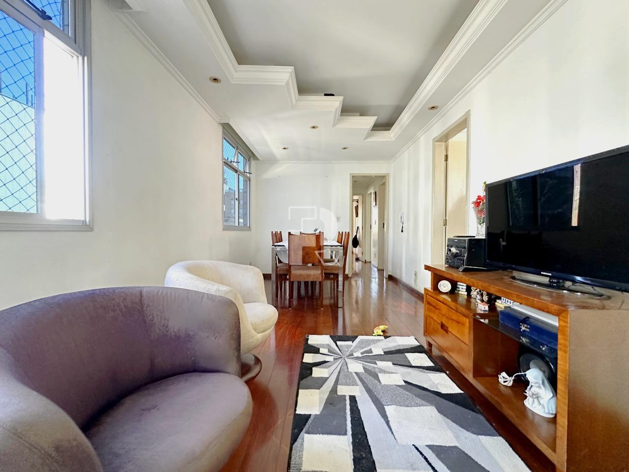 Apartamento à venda no Prado: 