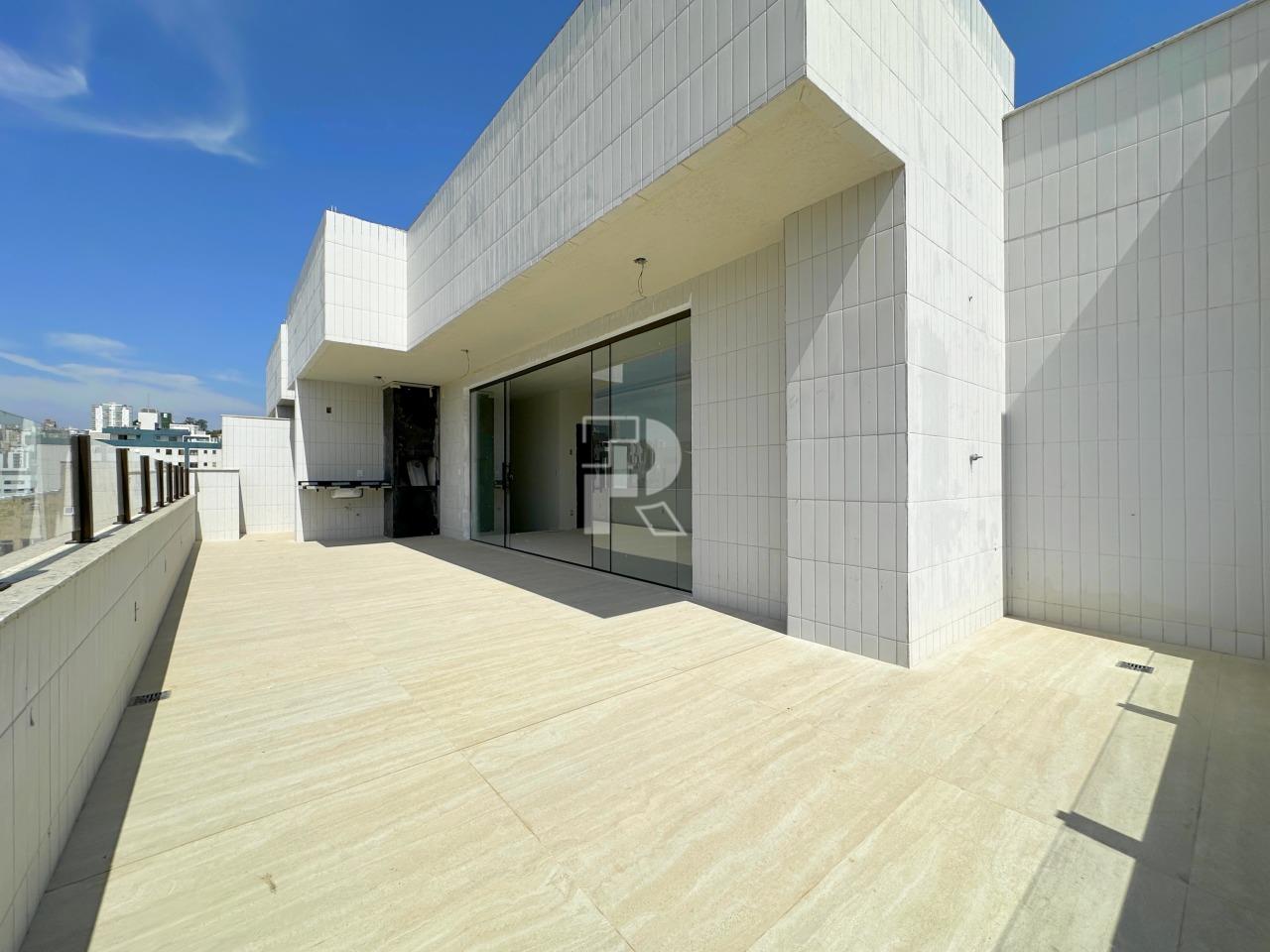 Cobertura à venda no Prado: 