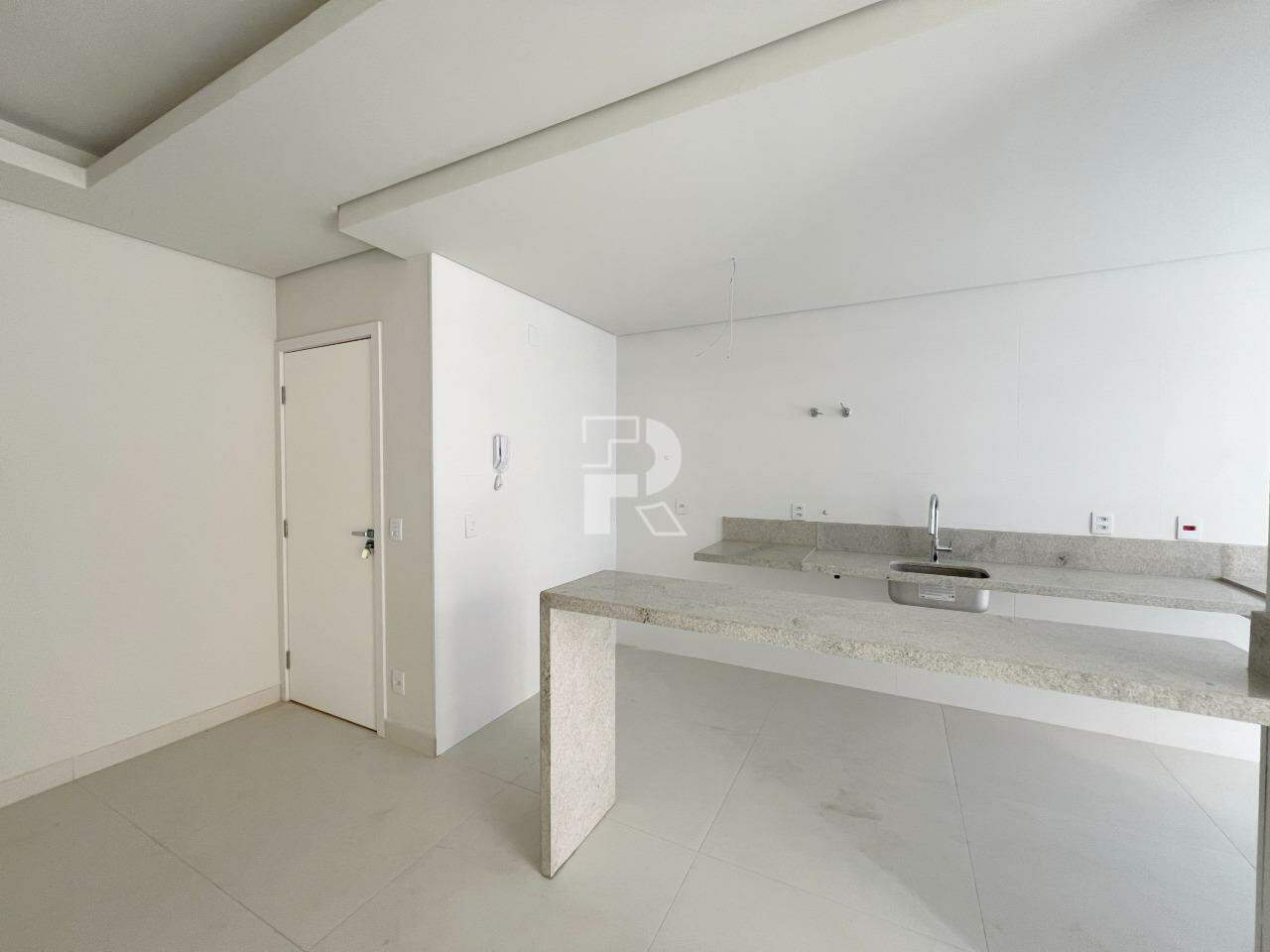 Apartamento à venda no Prado: 