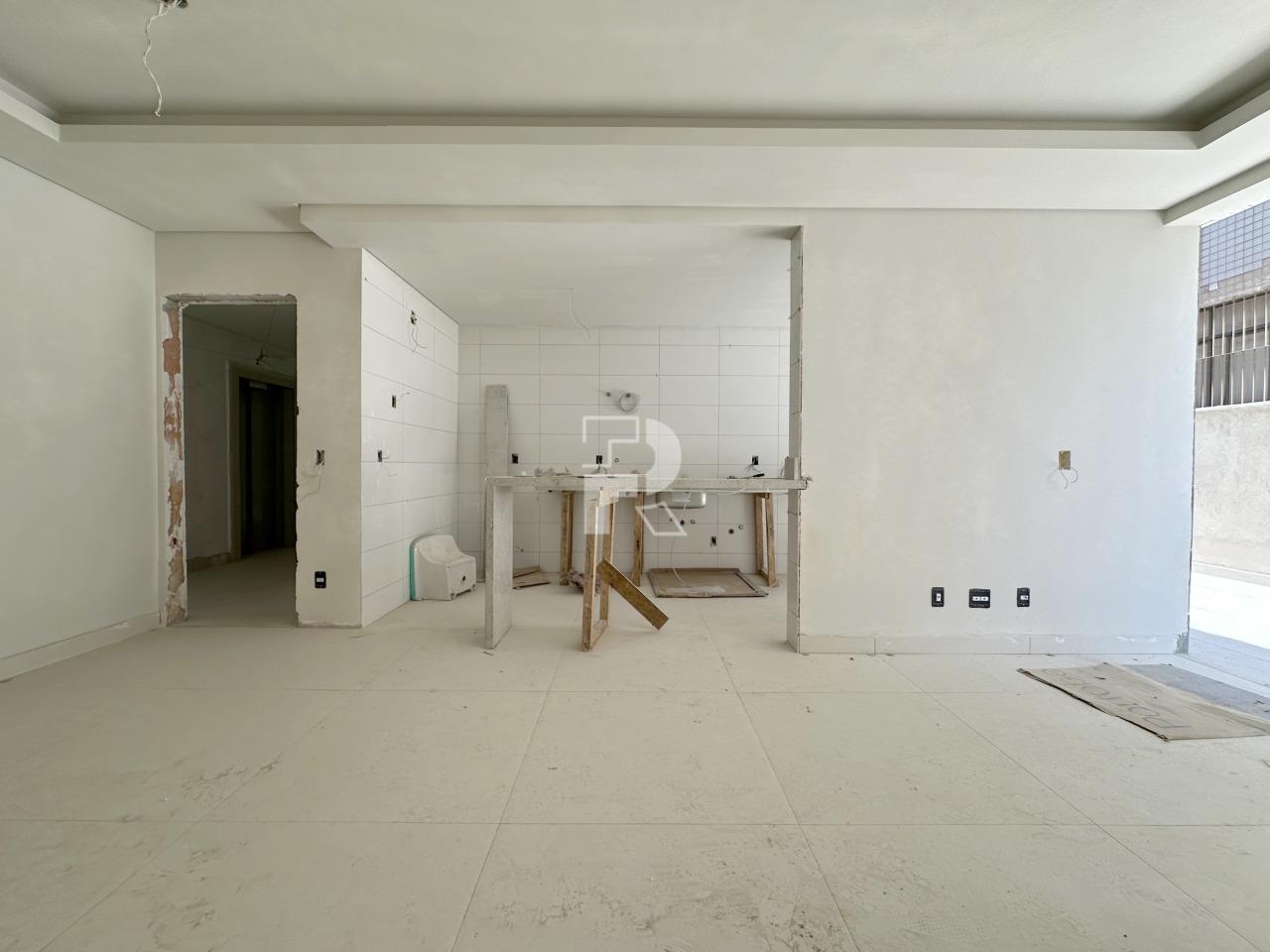 Apartamento à venda no Prado: 