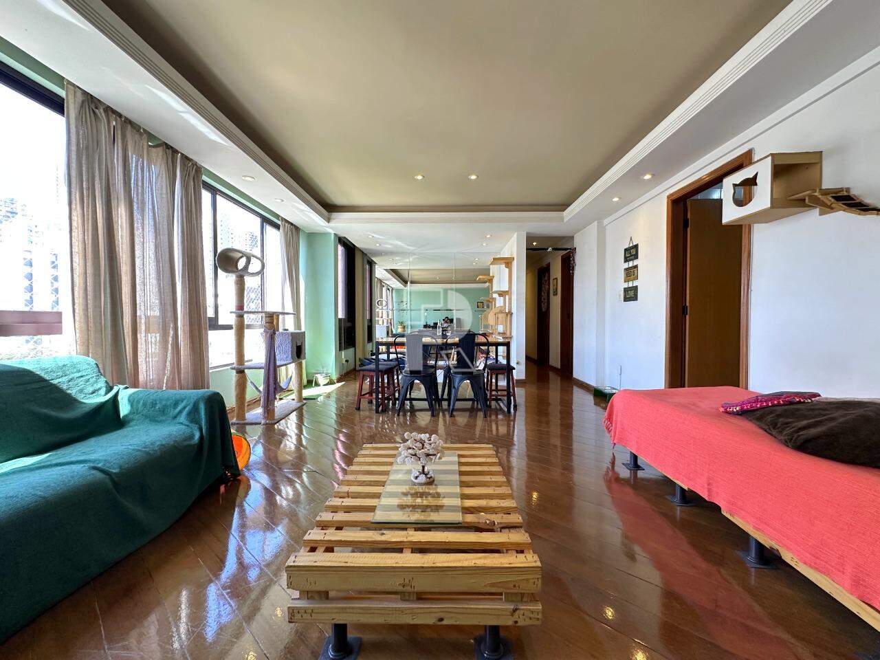 Apartamento à venda no Gutierrez: 