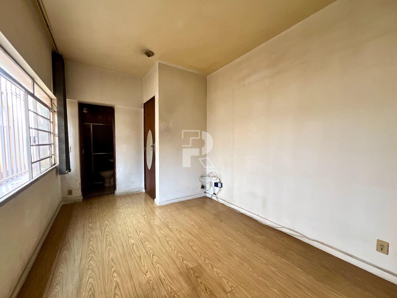 Área privativa à venda no Prado: 