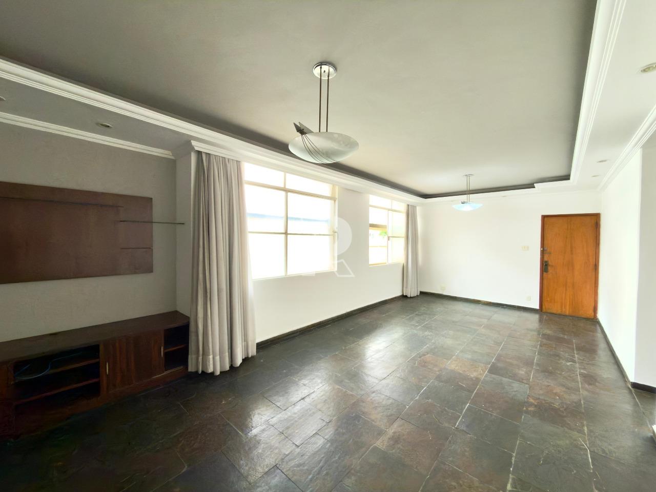 Apartamento à venda no Prado: 