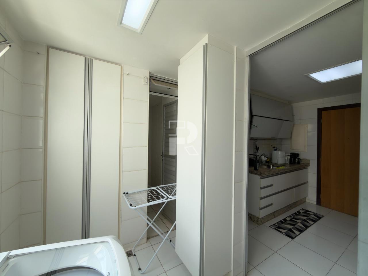 Cobertura à venda no Buritis: 