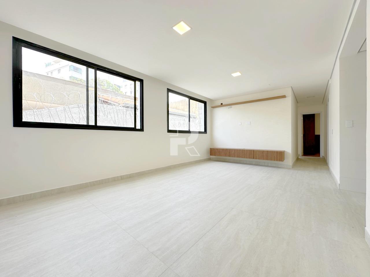 Apartamento à venda no Prado: 