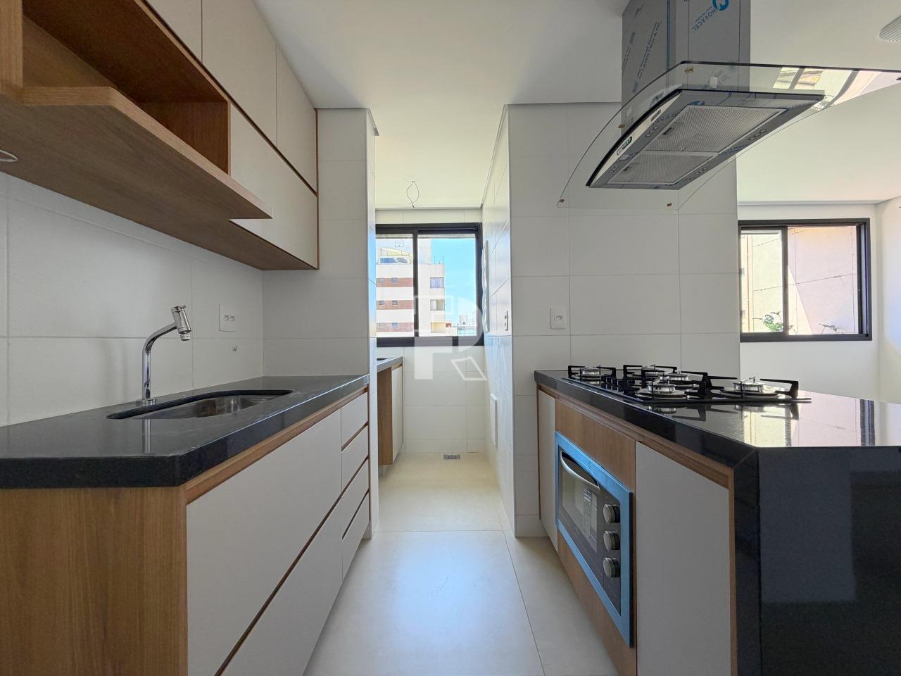 Apartamento à venda no Prado: 
