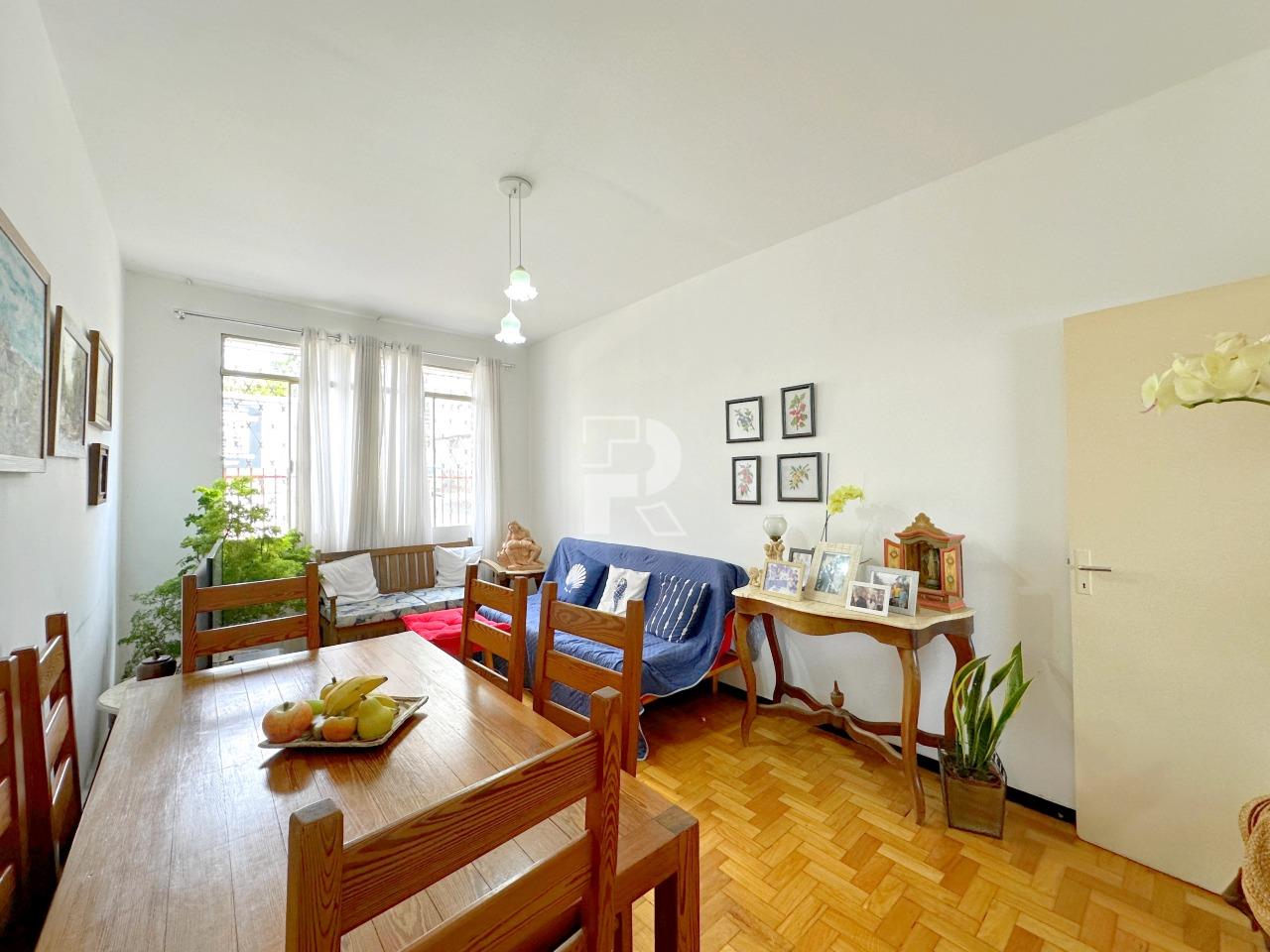 Apartamento à venda no Prado: 