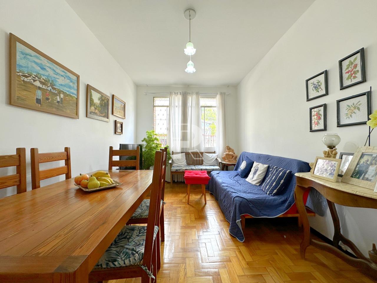 Apartamento à venda no Prado: 