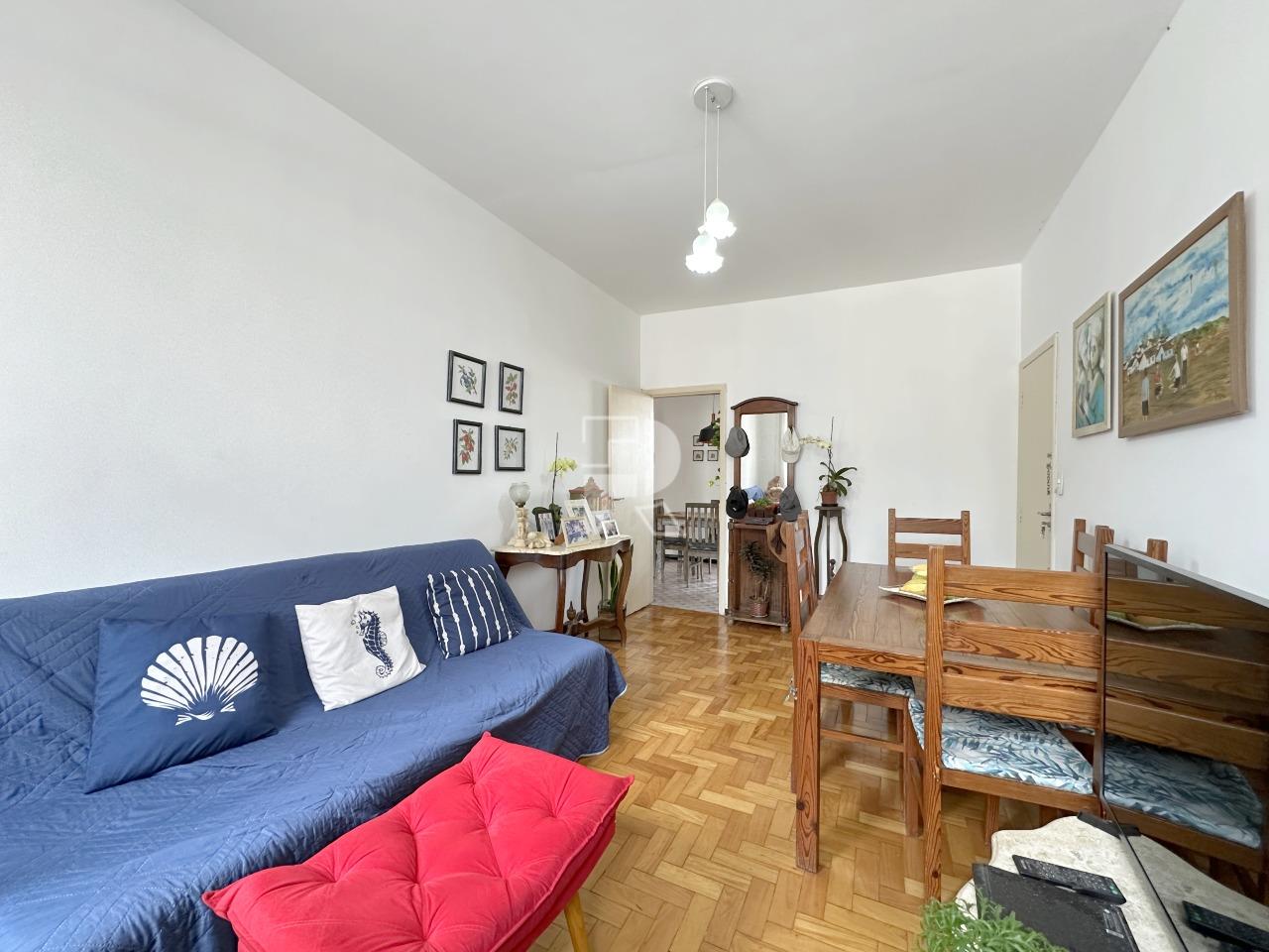 Apartamento à venda no Prado: 