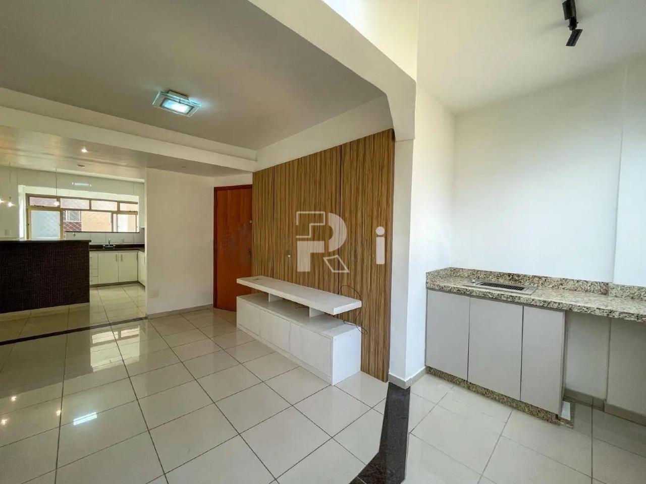 Apartamento à venda no Prado: 