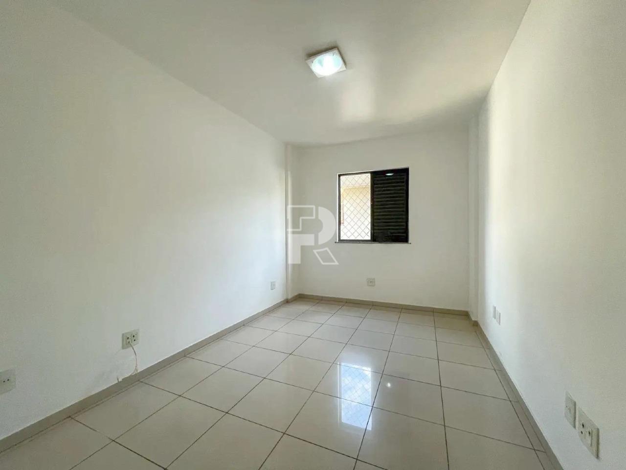 Apartamento à venda no Prado: 