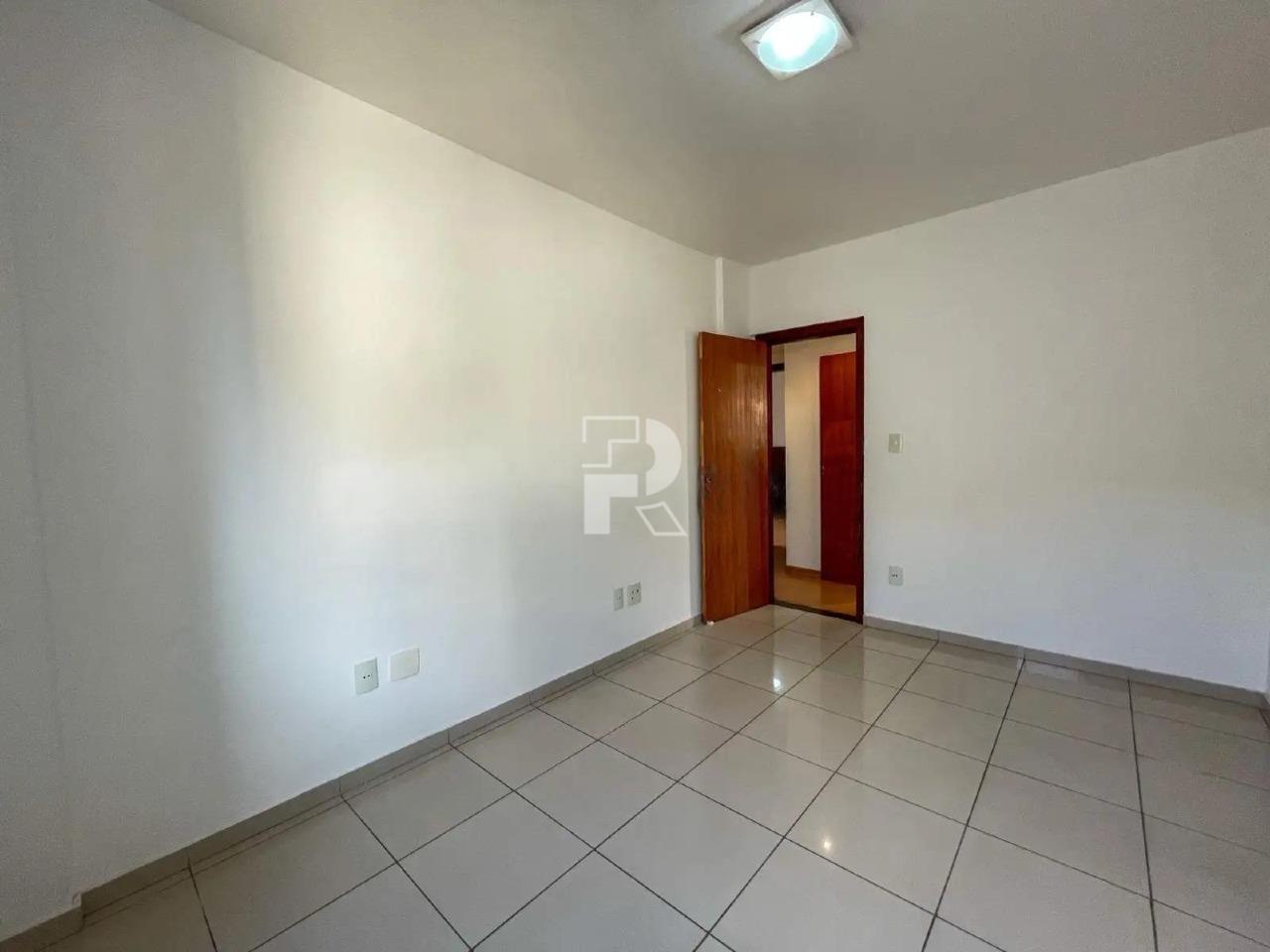 Apartamento à venda no Prado: 
