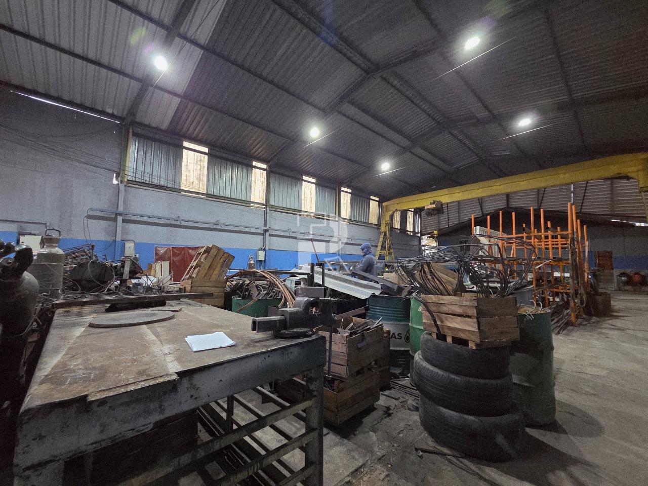 Galpão à venda no Dom Cabral: 