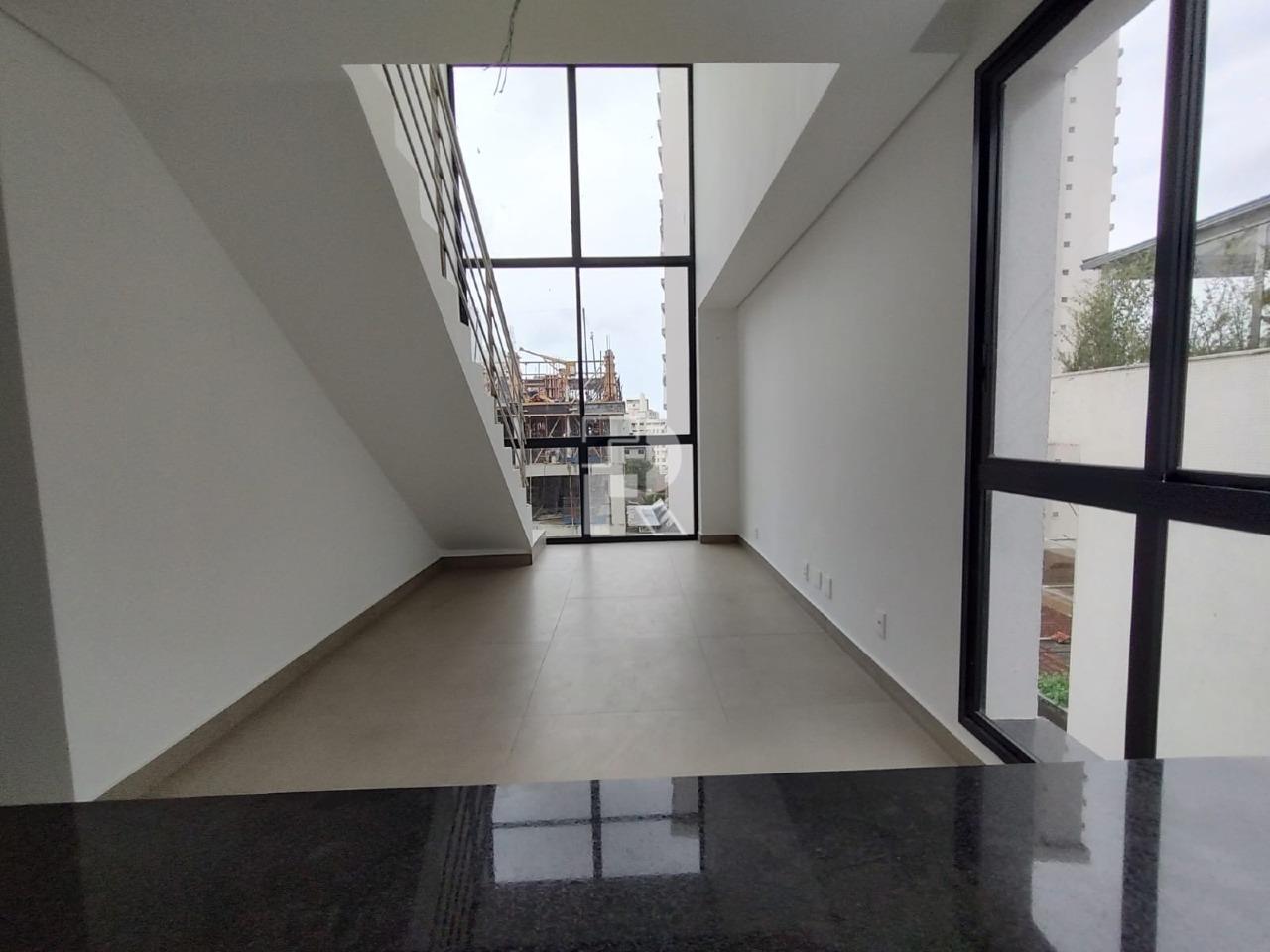 Cobertura à venda no Serra: 