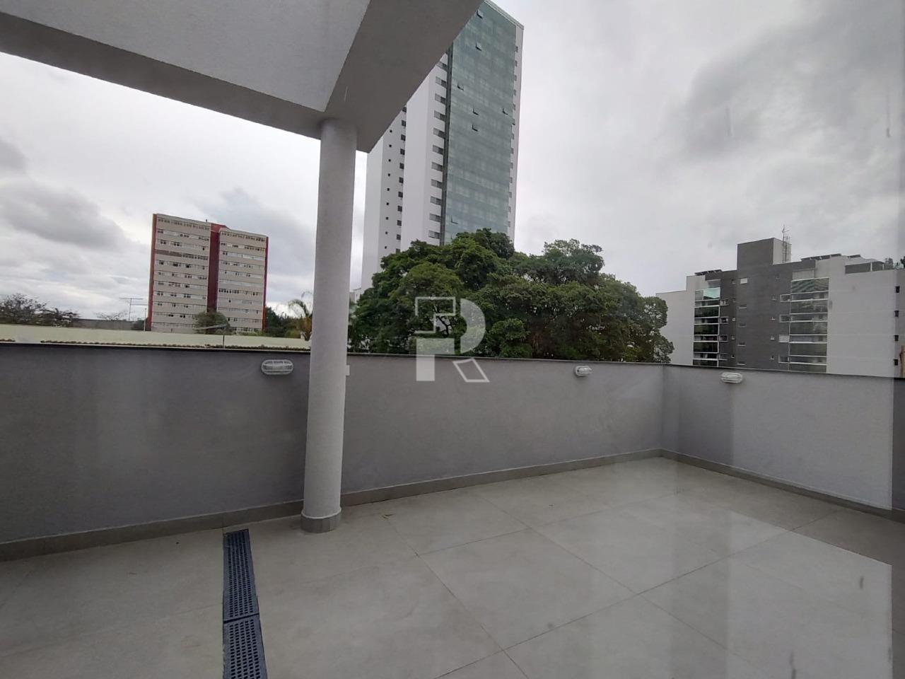 Cobertura à venda no Serra: 