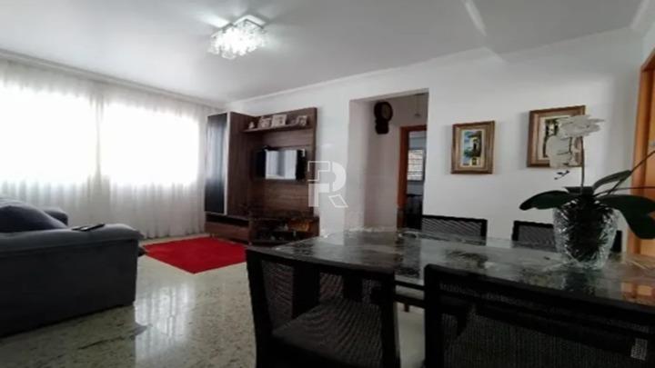 Apartamento à venda no Carmo: 