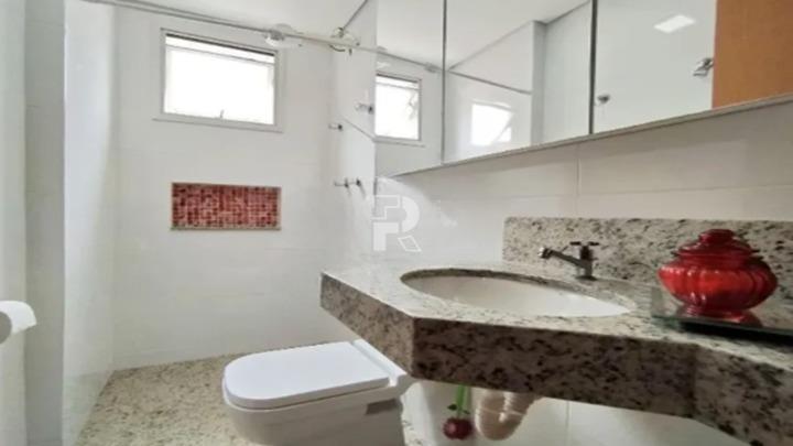 Apartamento à venda no Carmo: 