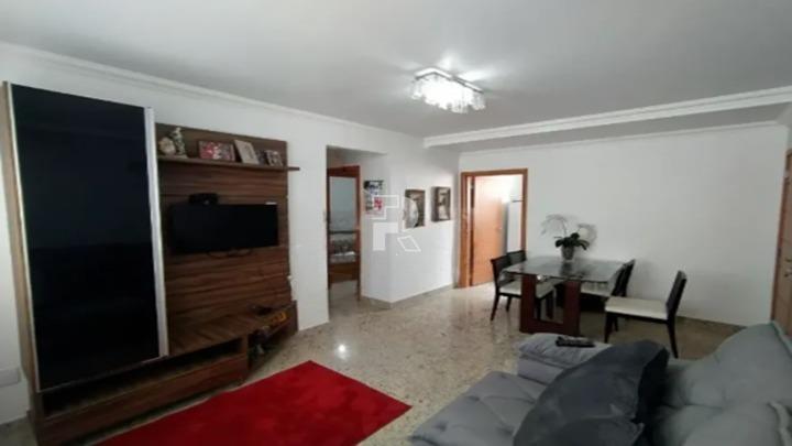 Apartamento à venda no Carmo: 