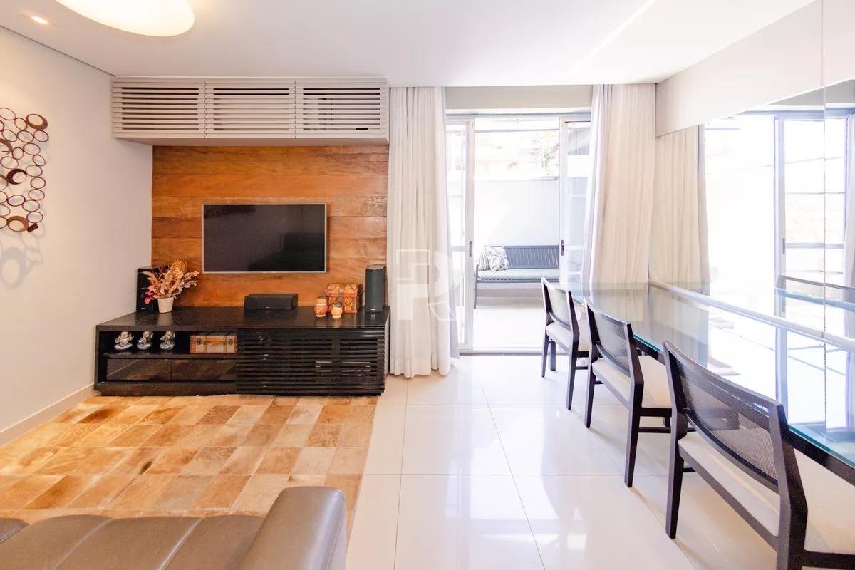 Apartamento à venda no Prado: 