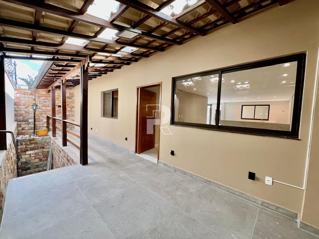 Casa à venda no Padre Eustáquio: 