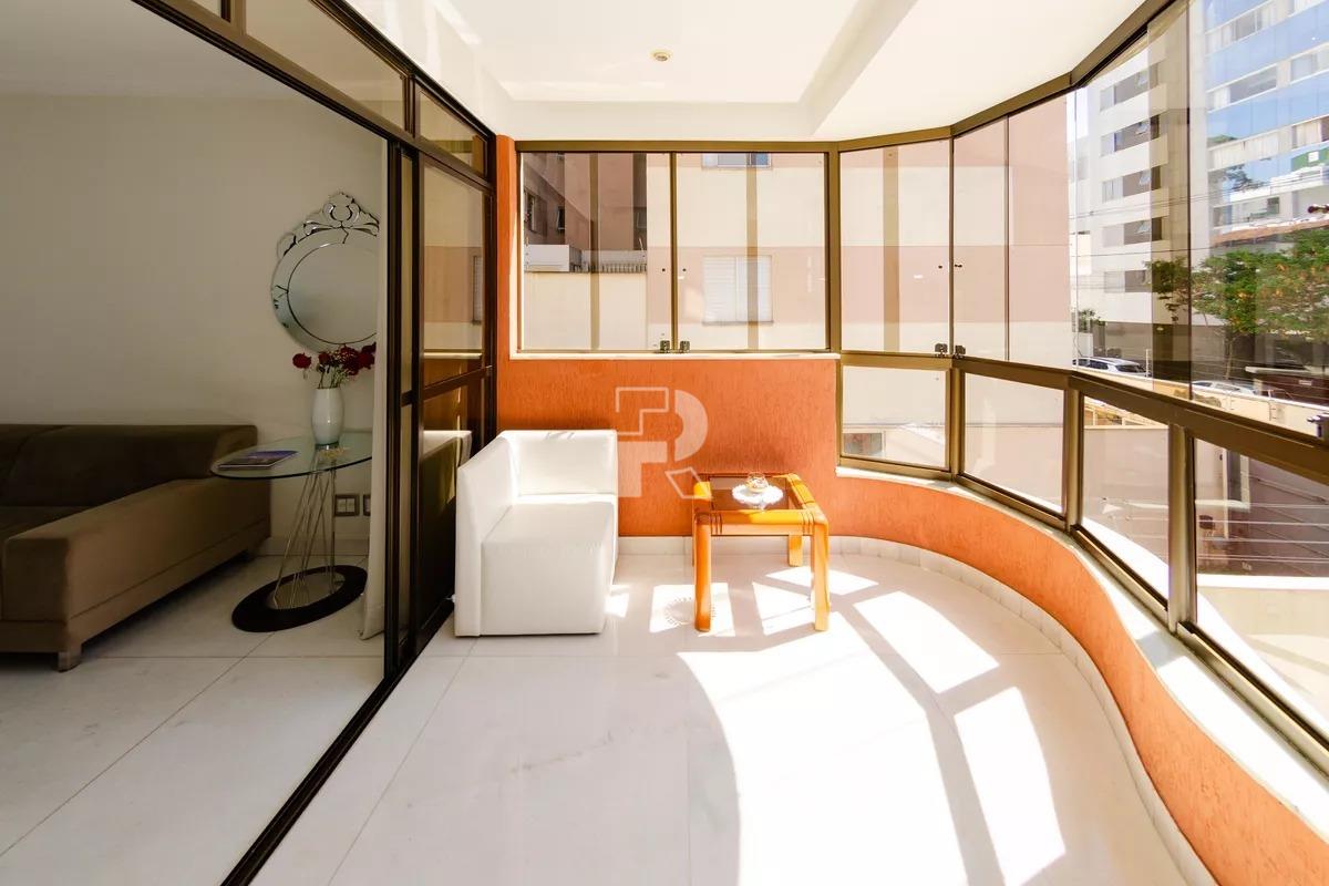 Apartamento à venda no Prado: 