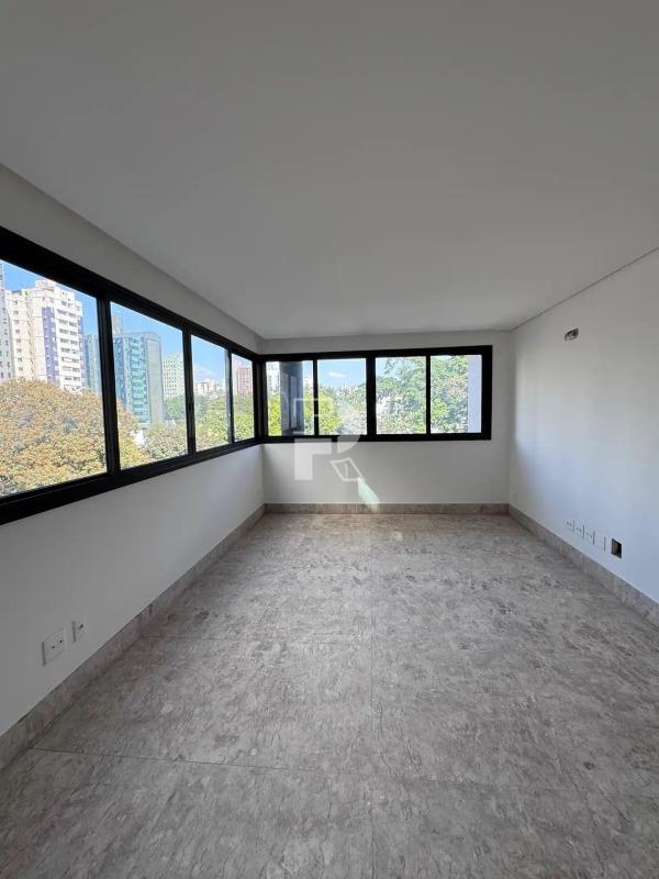 Apartamento à venda no Lourdes: 