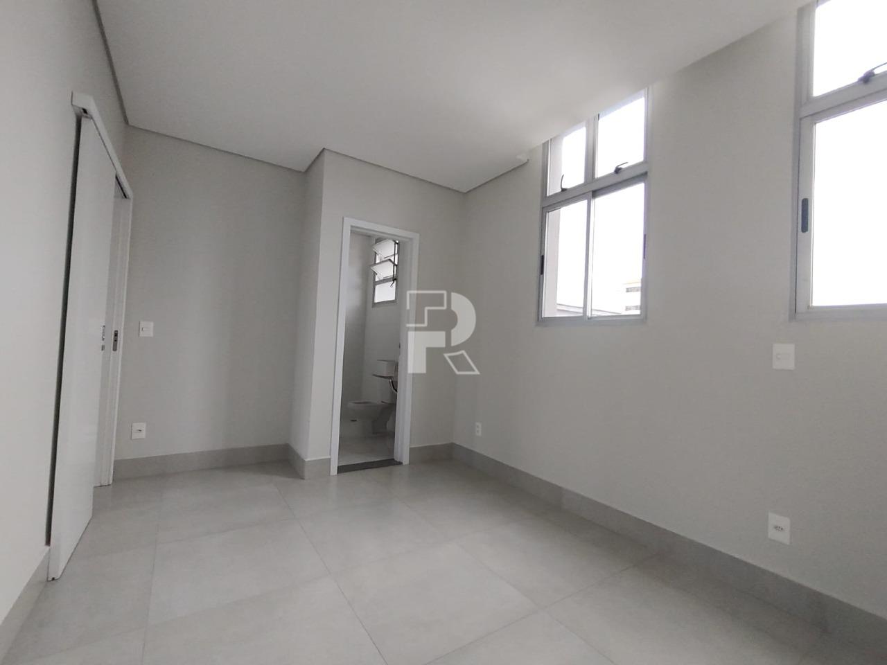 Cobertura à venda no Centro: 