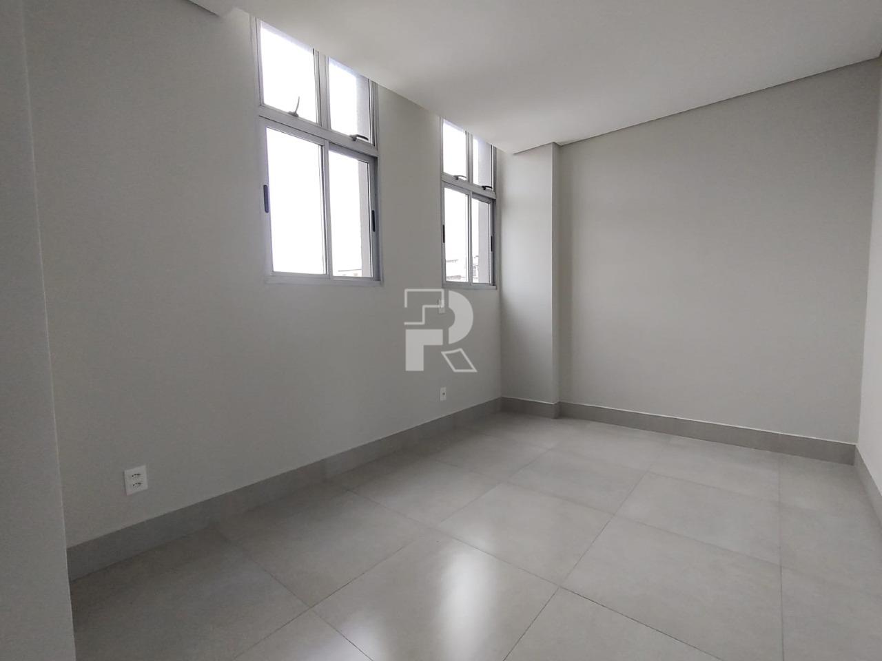 Cobertura à venda no Centro: 