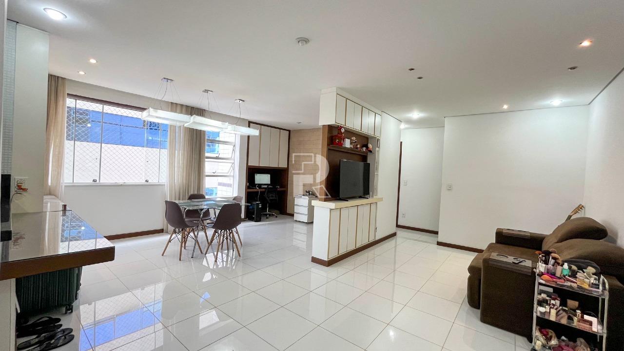 Apartamento à venda no Funcionários: 