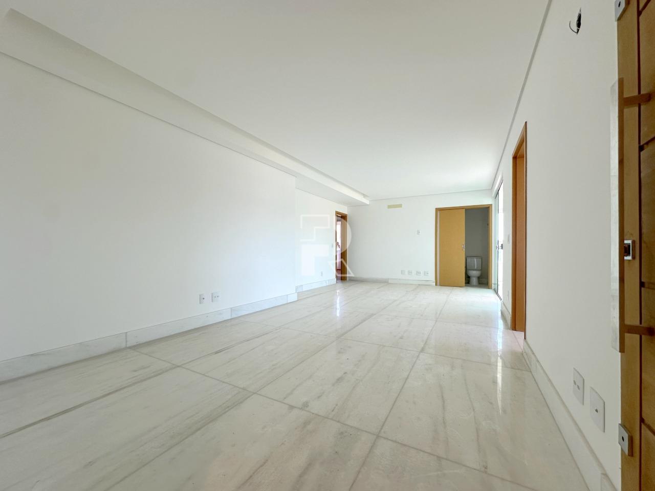 Apartamento à venda no Prado: 