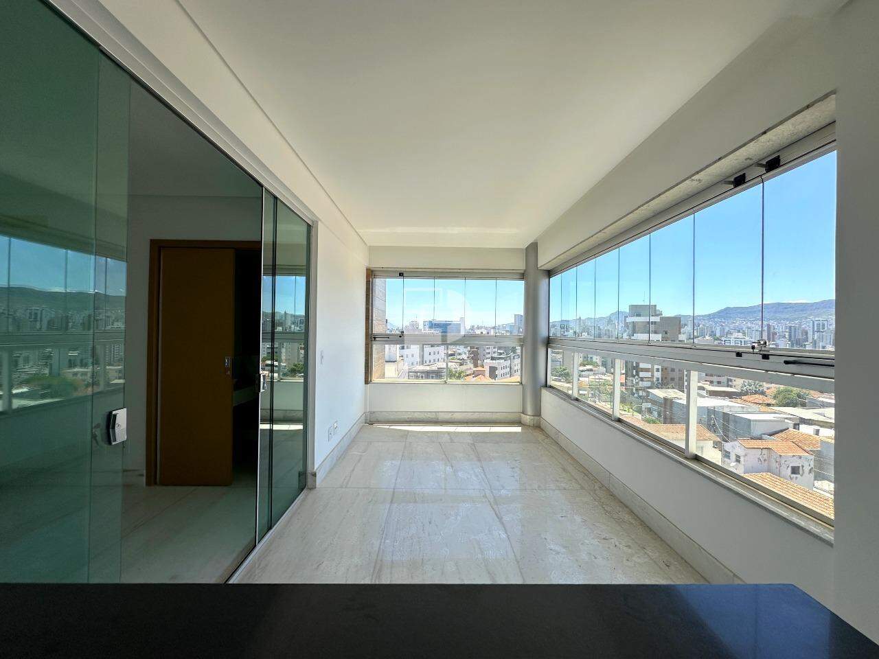 Apartamento à venda no Prado: 