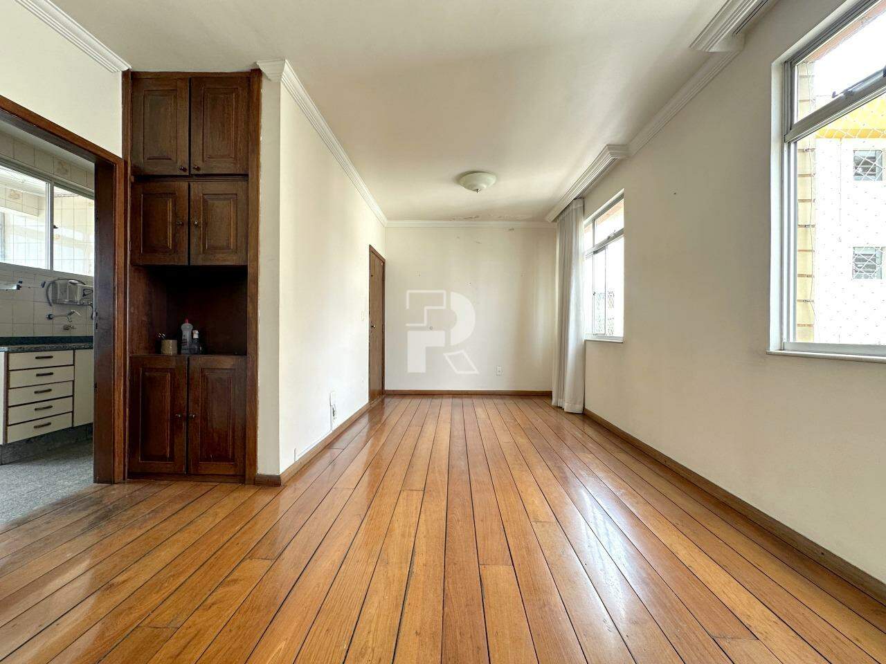 Apartamento à venda no Prado: 