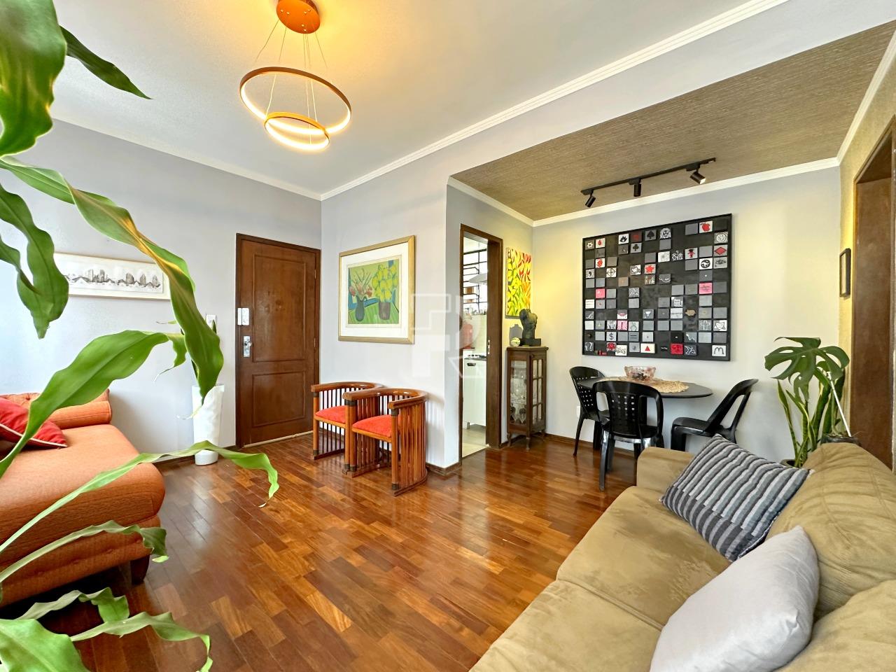 Apartamento à venda no Prado: 