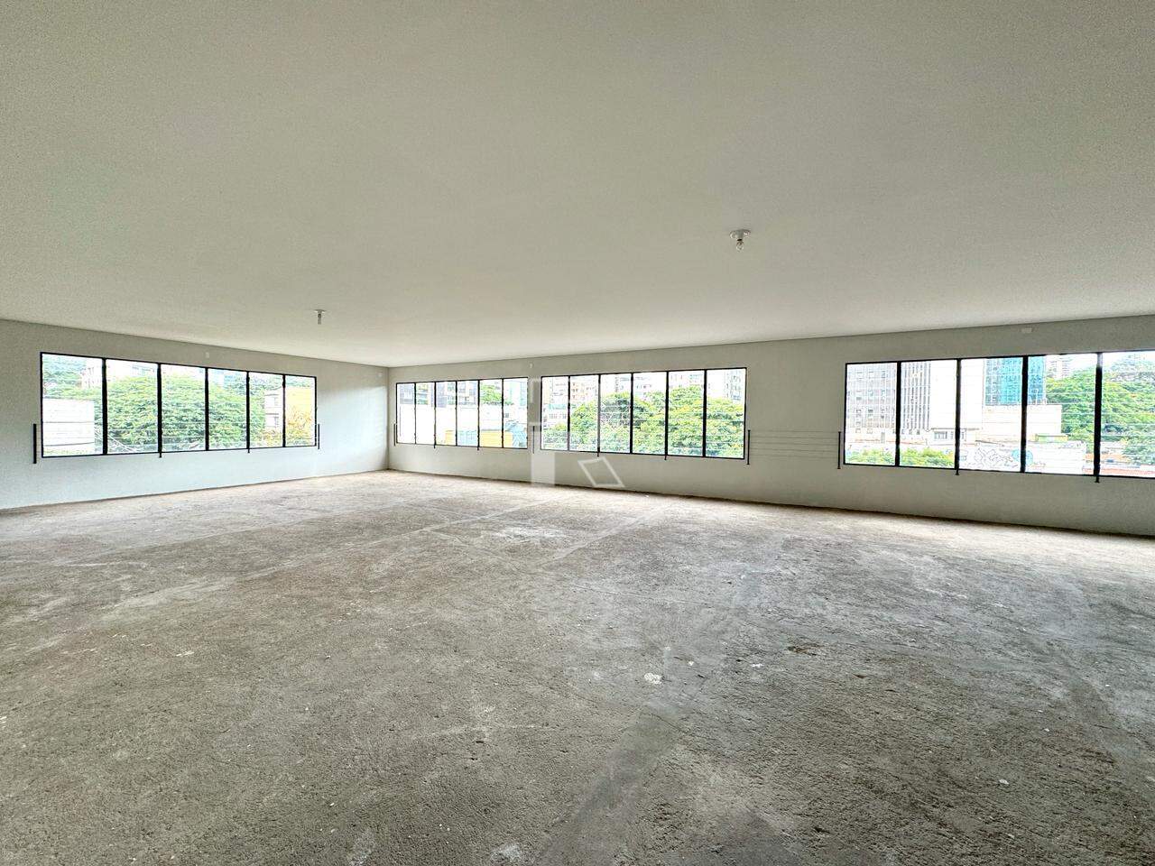 Prédio para aluguel no Lourdes: 