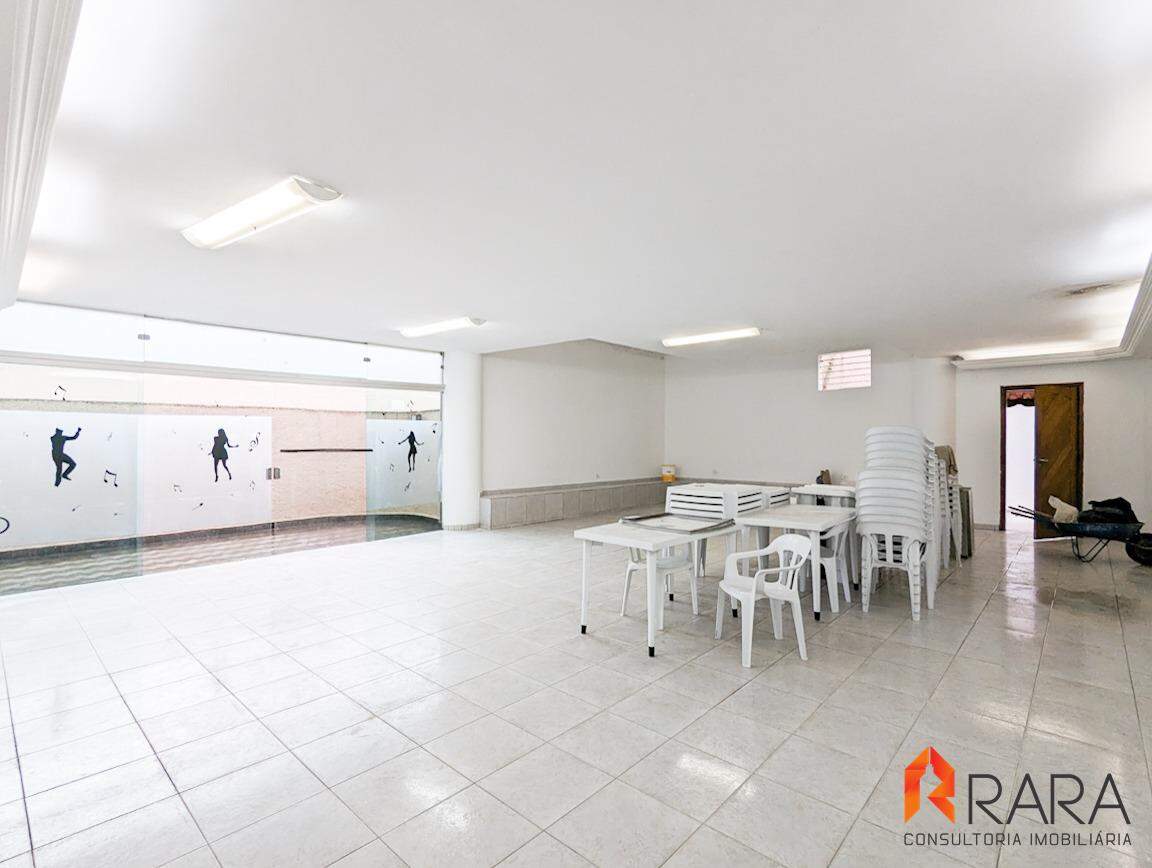 Apartamento à venda com 2 quartos, 64m² - Foto 17