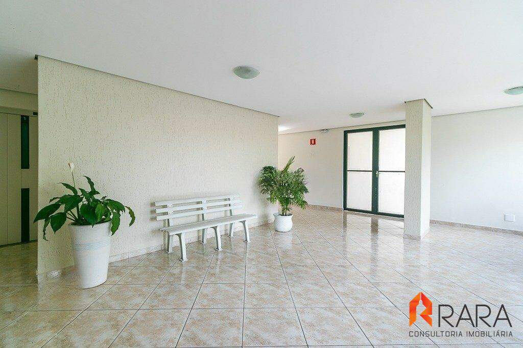 Apartamento à venda com 2 quartos, 60m² - Foto 19