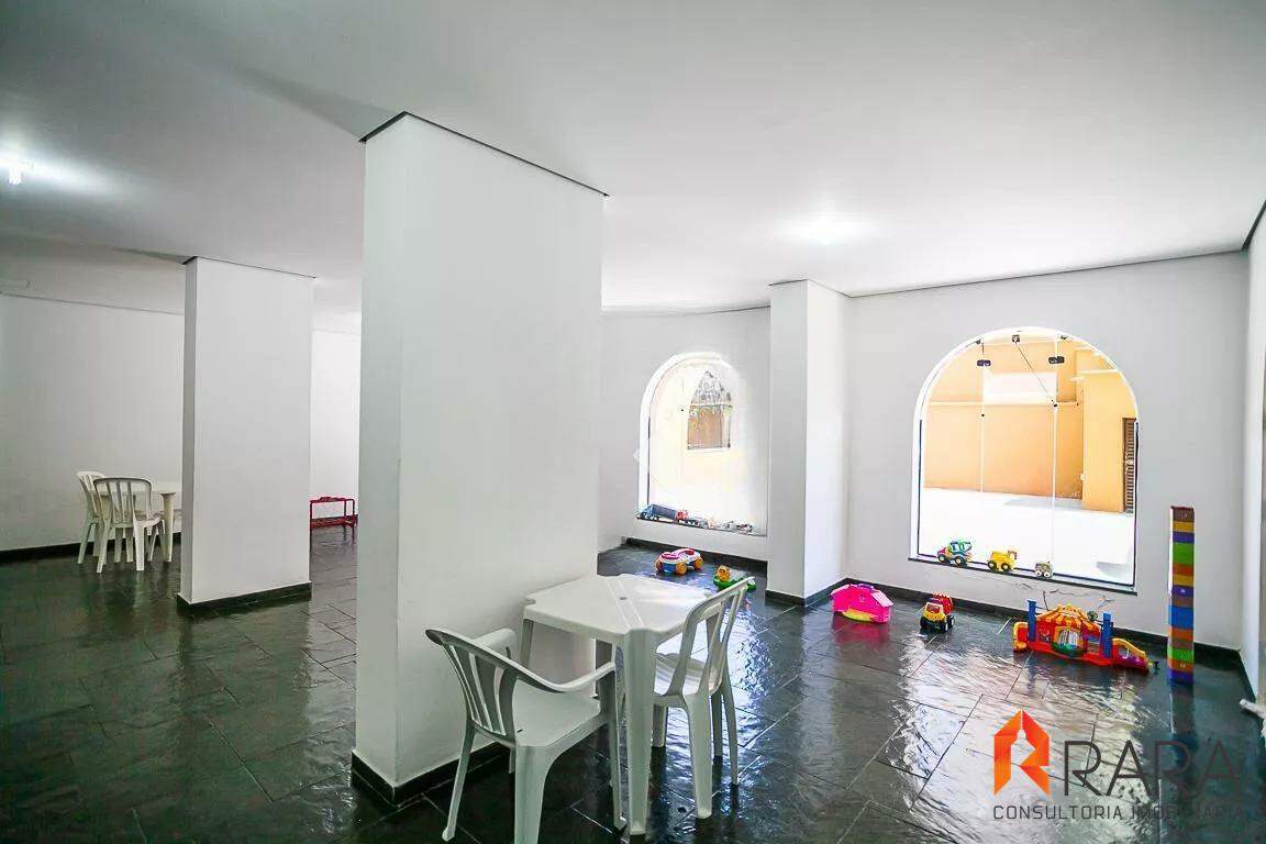 Apartamento para alugar com 4 quartos, 175m² - Foto 30