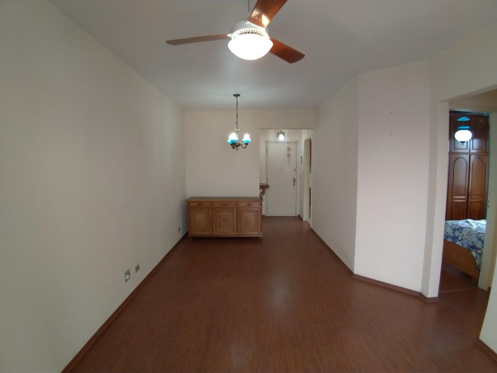 Apartamento à venda com 2 quartos, 68m² - Foto 4